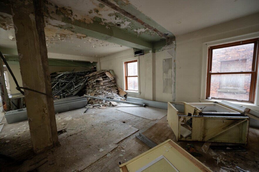 More Photos Of 2-8 W Main St, Little Falls Apartments For Sale