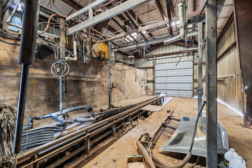 More Photos Of 4630 Augusta Rd, Greenville Auto Repair For Sale