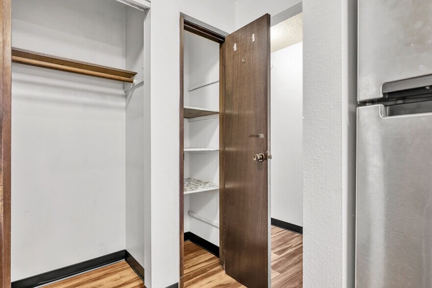 More Photos Of 226 W Broadway St, Goldendale Apartments For Sale