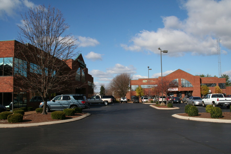 Primary Photo Of 1945 Scottsville Rd, Bowling Green Office For Lease