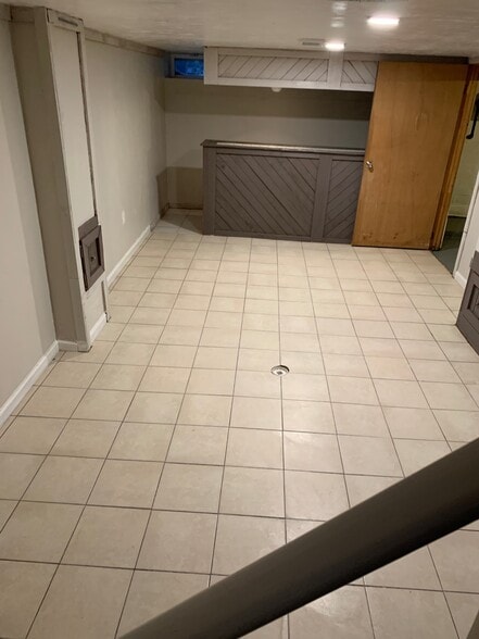 More Photos Of ,  Unknown For Sale