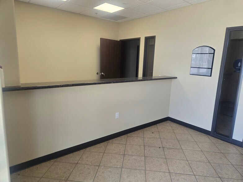 More Photos Of 10409 Alder Ave, Bloomington Warehouse For Sale