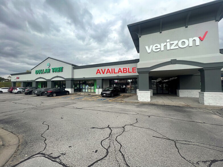 More Photos Of 9939-9961 Redick Cir, Omaha Unknown For Lease