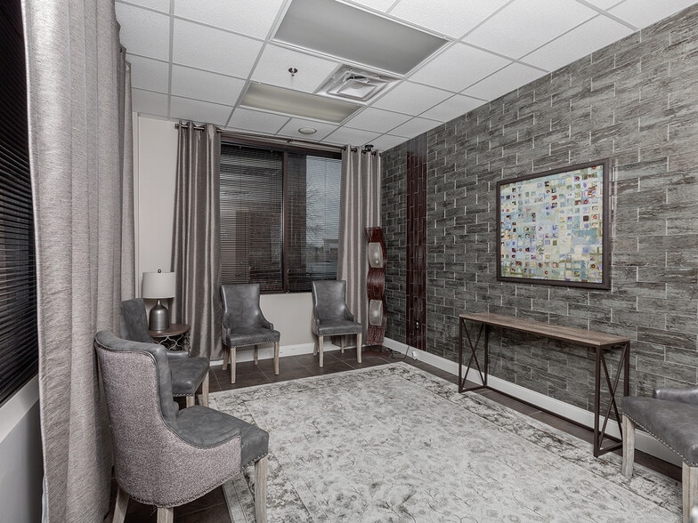 More Photos Of 8052 Mall, Lithonia Medical For Lease