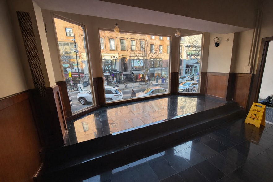 More Photos Of 140 Montague St, Brooklyn General Retail For Lease