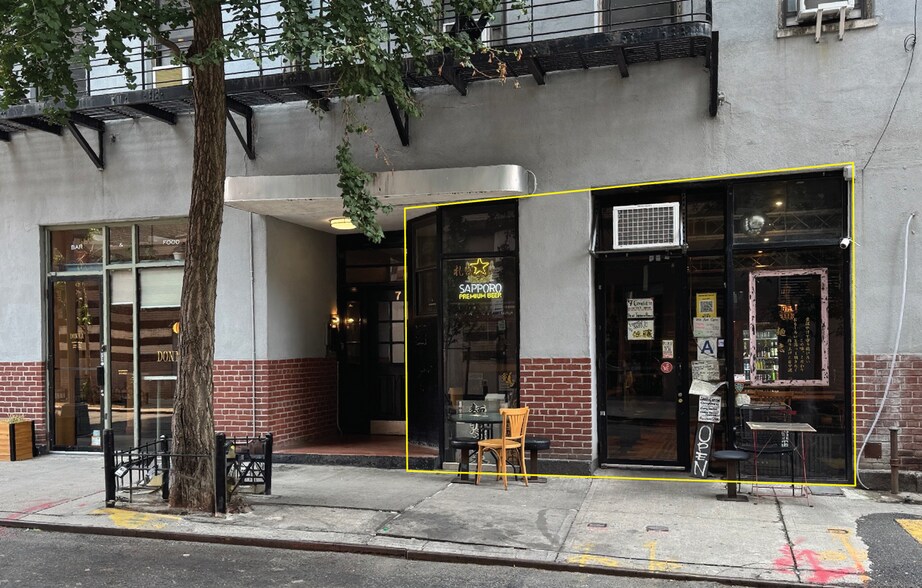 Primary Photo Of 7 Cornelia St, New York Apartments For Lease