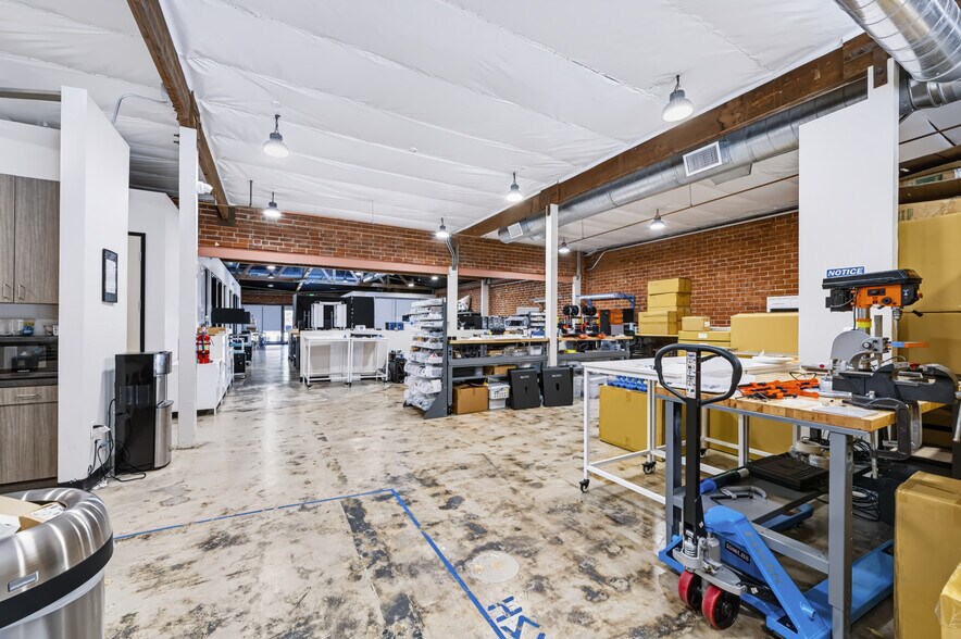 More Photos Of 161 Pasadena Ave, South Pasadena Loft Creative Space For Lease