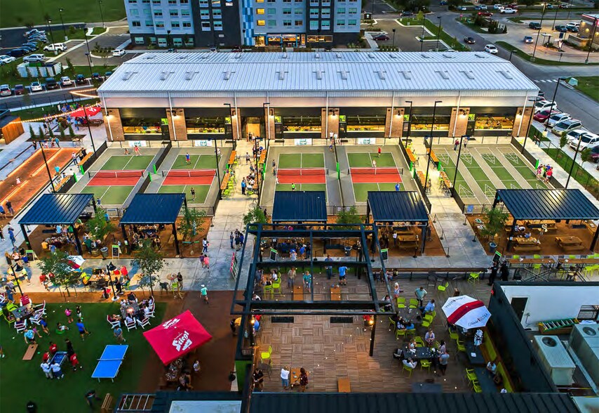 Primary Photo Of 1240 N Greenwich Rd, Wichita Restaurant For Sale