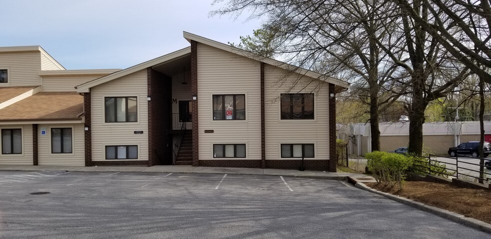 More Photos Of 1522 Pointer Ridge Pl, Bowie Coworking Space