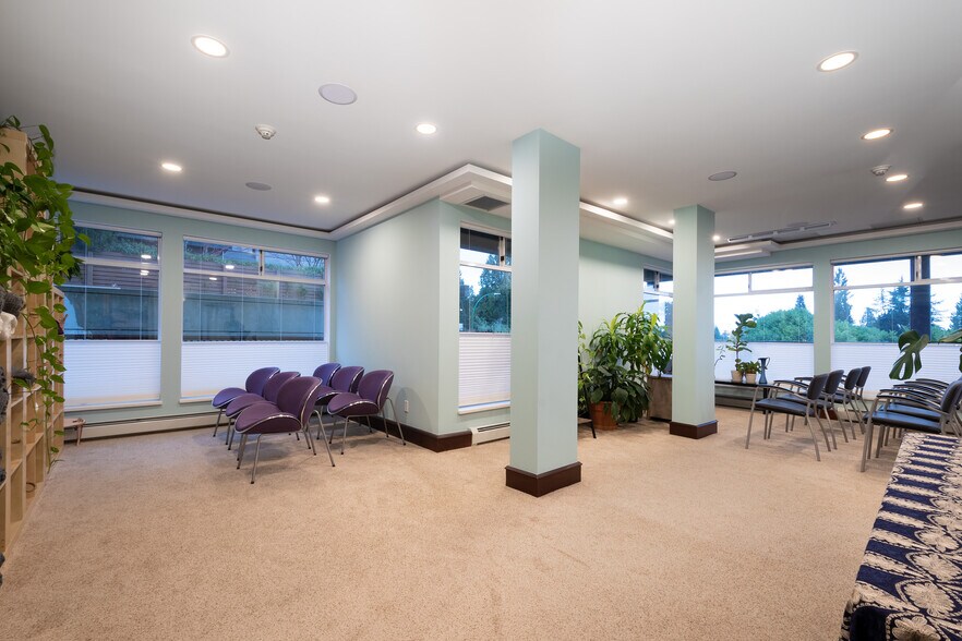 More Photos Of 3711-3763 Delbrook Ave, North Vancouver General Retail For Lease