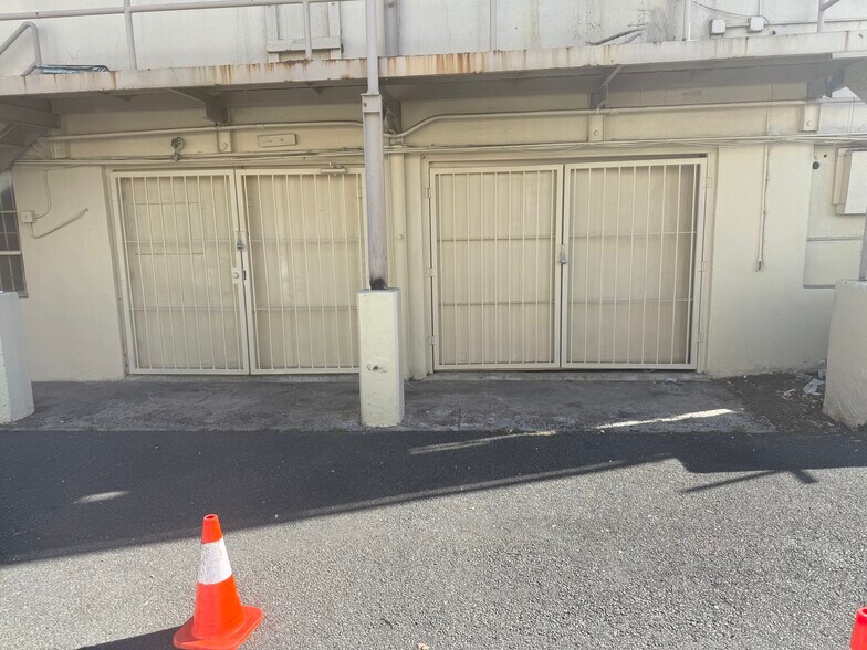 More Photos Of 1325 N School St, Honolulu Apartments For Sale