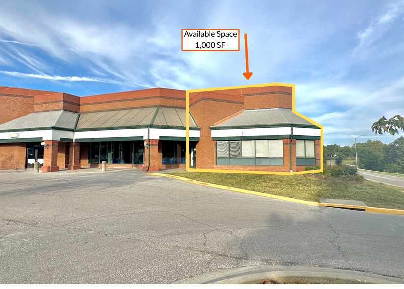 More Photos Of 6495 Quivira Rd, Shawnee General Retail For Lease