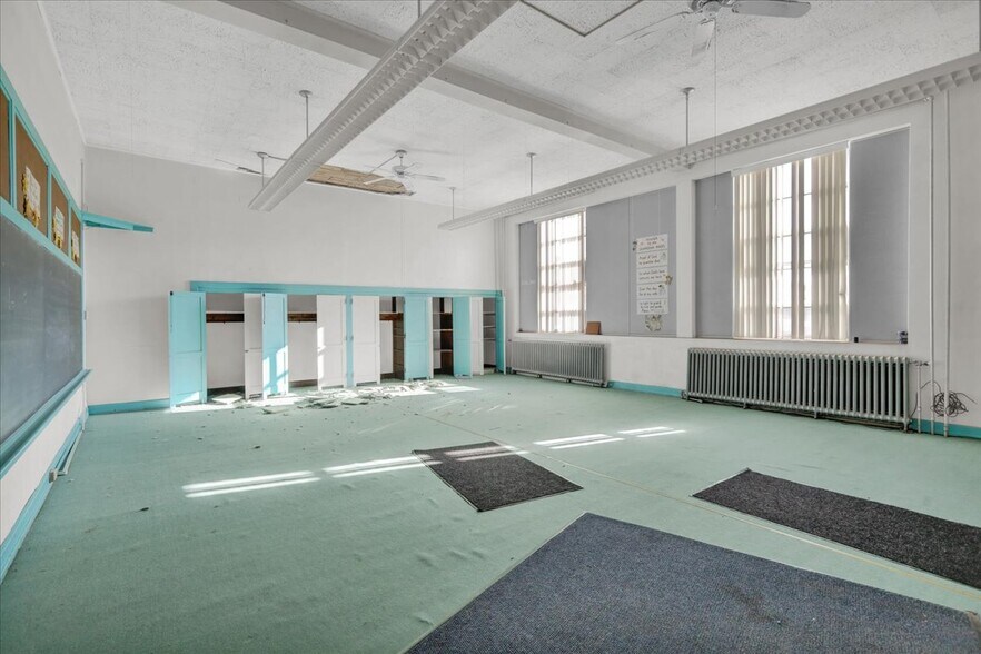 More Photos Of 301 Heffner St, Minersville Specialty For Sale