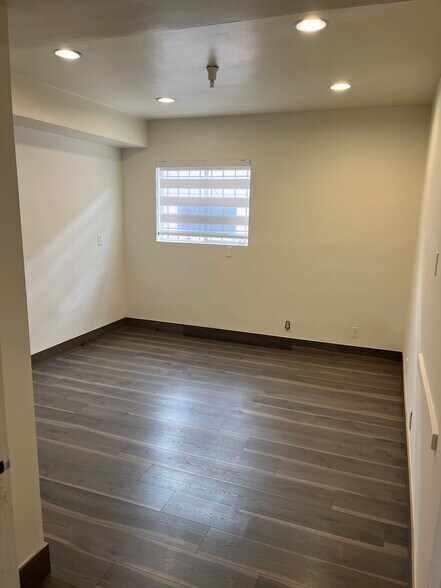 More Photos Of 5860-5862 Avalon Blvd, Los Angeles Medical For Lease