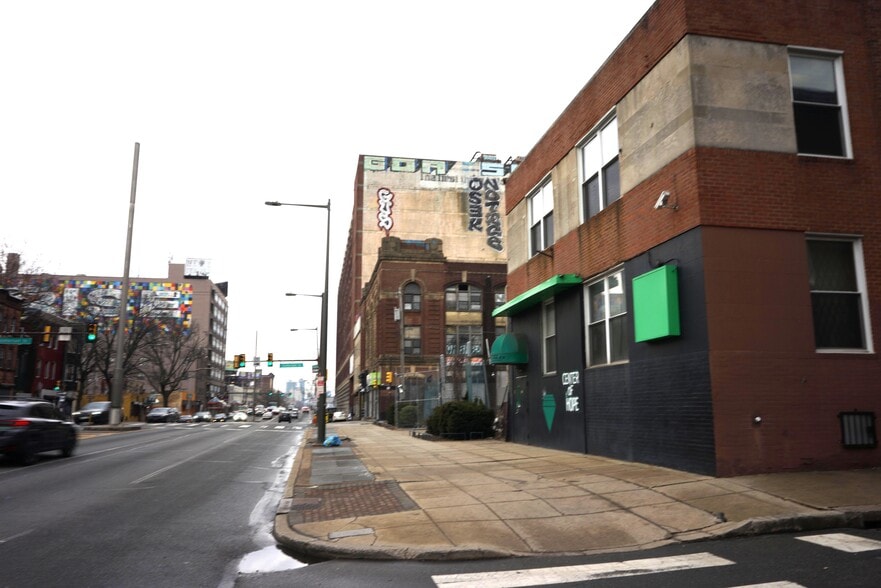 More Photos Of 2810-2812 N Broad St, Philadelphia Office Residential For Sale