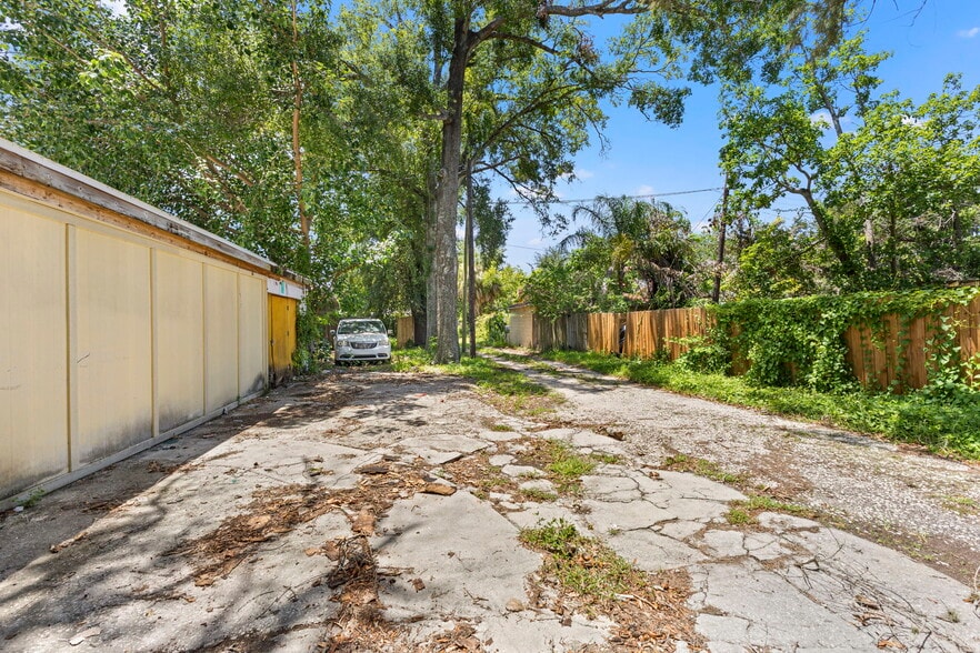 More Photos Of 5034 N Nebraska Ave, Tampa Freestanding For Sale