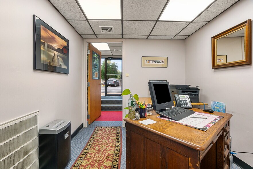 More Photos Of 859 Washington St, Easton Office For Lease