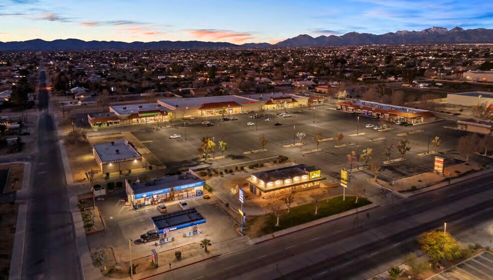More Photos Of 15757 Main St, Hesperia Supermarket For Lease