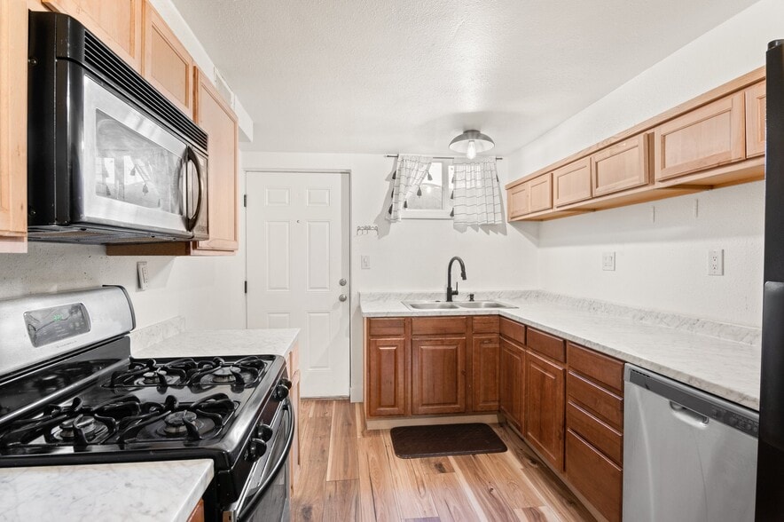 More Photos Of 8609 W 54th Pl, Arvada Apartments For Sale