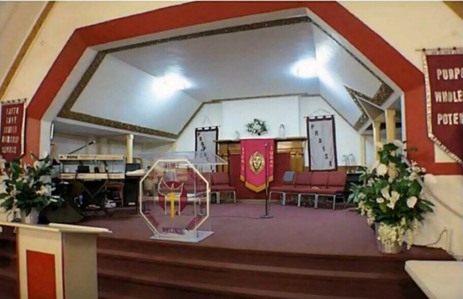 More Photos Of 523 W Onondaga St, Syracuse Religious Facility For Sale