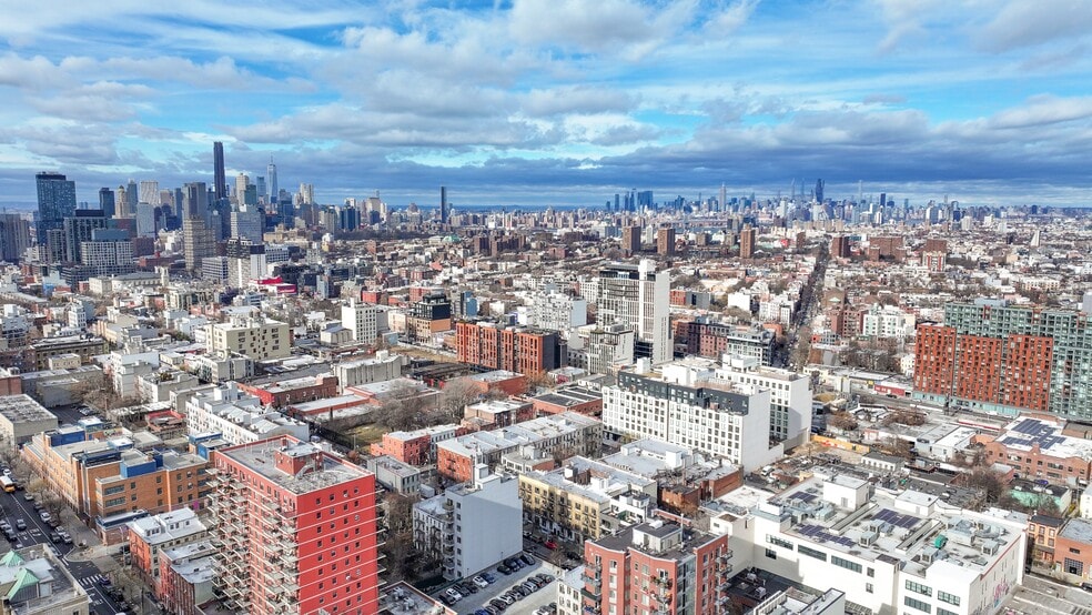 More Photos Of 956 Dean St, Brooklyn Land For Lease