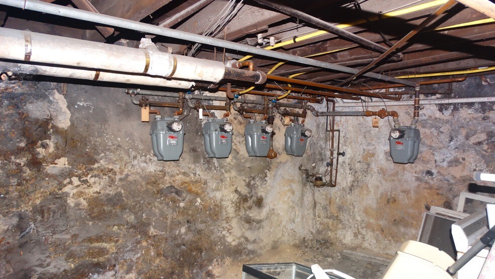 More Photos Of 268 E Queen St, Chambersburg Apartments For Sale