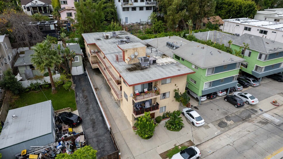 More Photos Of 2421 N Beachwood Dr, Los Angeles Multifamily For Sale