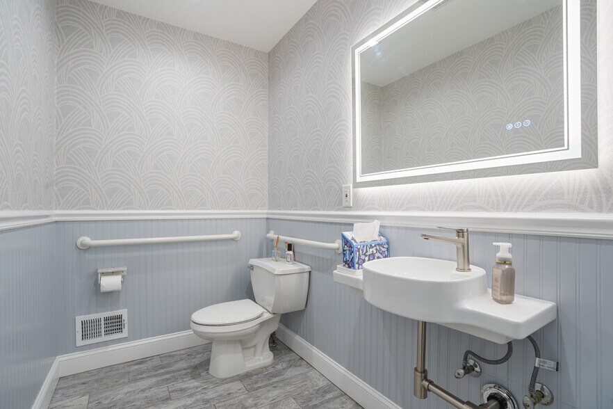More Photos Of 228 Saint Paul St, Westfield Office For Sale