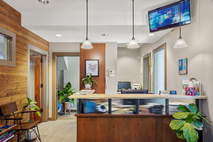 More Photos Of 3025 W 38th Ave, Denver Medical For Sale