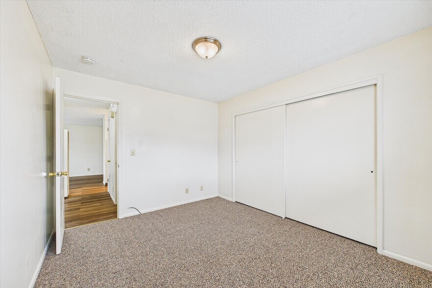 More Photos Of 3002-3016 Smith Ln, Fortuna Apartments For Sale