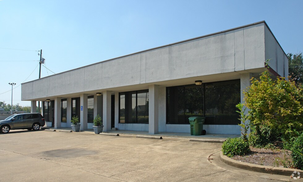 More Photos Of 3570 Carter Hill Rd, Montgomery Office For Sale