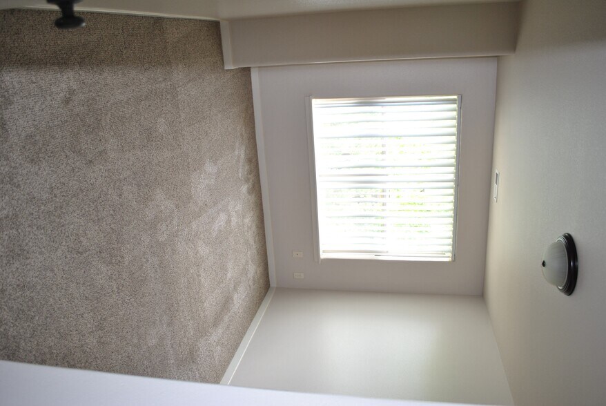 More Photos Of 19731 SW Athena Ct, Aloha Apartments For Sale