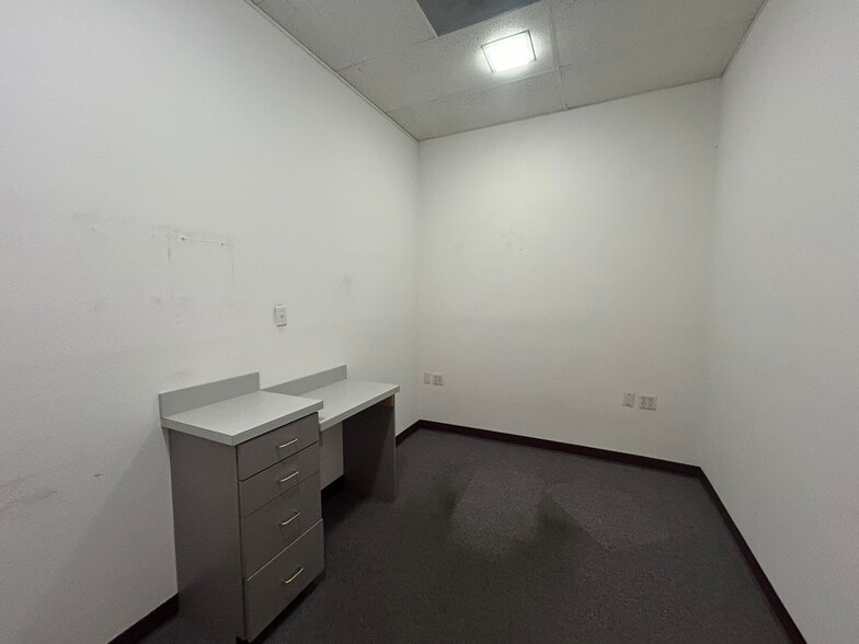 More Photos Of 834 Taraval St, San Francisco Storefront Retail Office For Lease