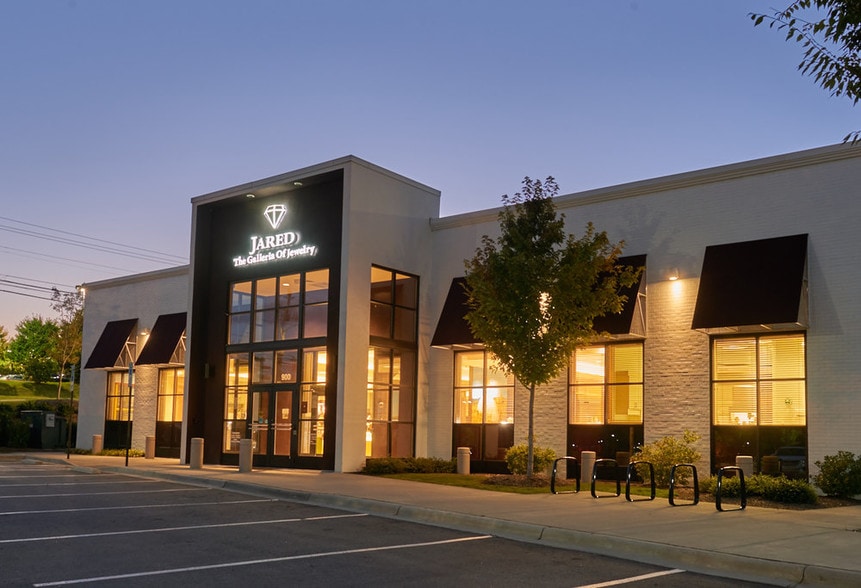 More Photos Of 4 S Tunnel Rd, Asheville Unknown For Lease