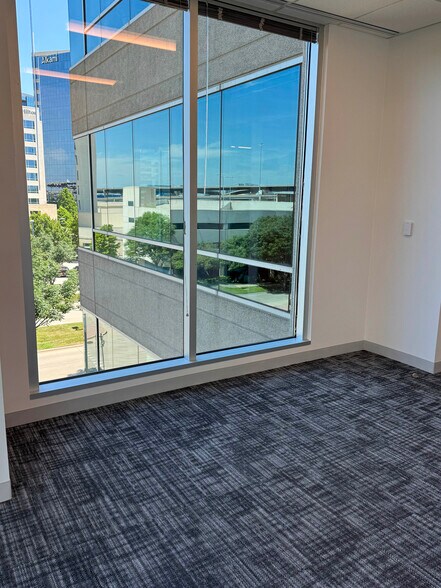 More Photos Of 5800 Granite Pky, Plano Office For Lease