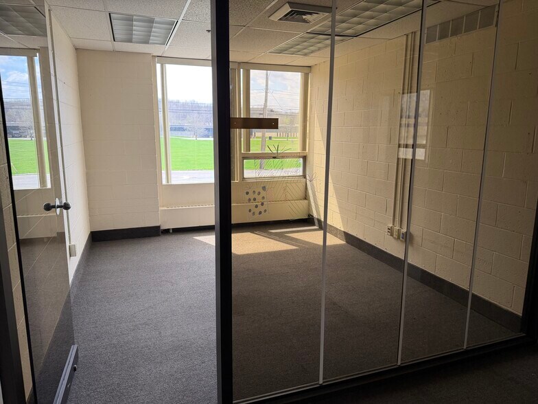 More Photos Of 2636 S Work St, Falconer Manufacturing For Lease