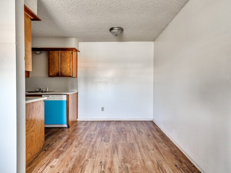 More Photos Of 6401 NW Oak Ave, Lawton Apartments For Sale
