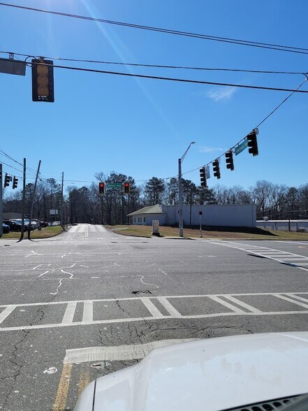 More Photos Of 604 Sheridan Ave, Dalton Warehouse For Sale