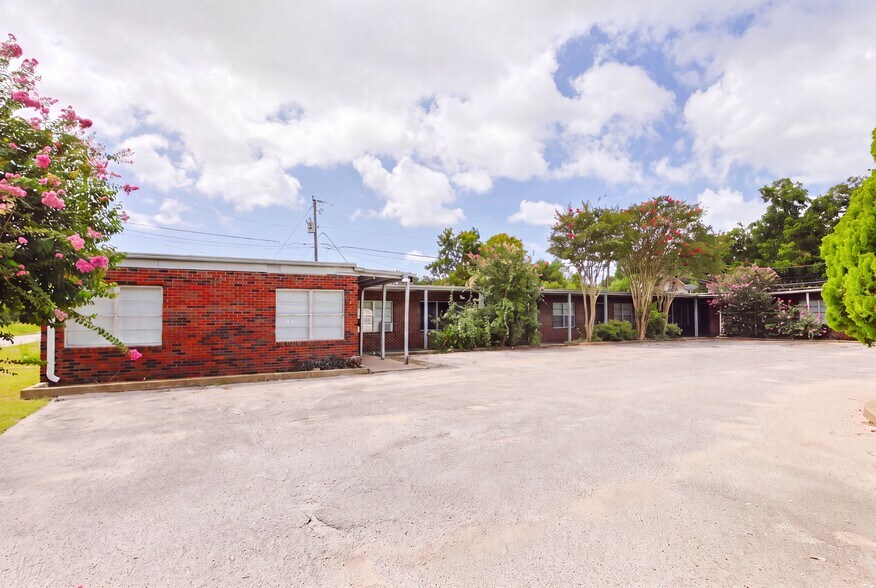 More Photos Of 1101 Demolay St, La Marque Apartments For Sale
