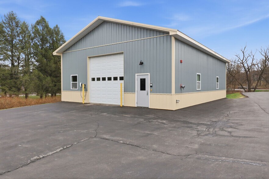 More Photos Of 7931 Rae Blvd, Victor Office For Sale