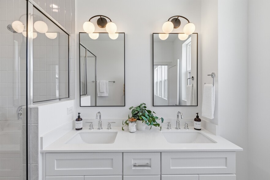 More Photos Of 1151 Booth Pk blvd, Chapel Hill Multifamily For Sale
