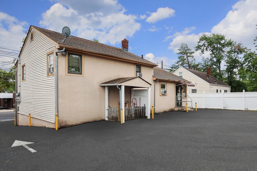 More Photos Of 1162 Raritan Rd, Clark General Retail For Sale