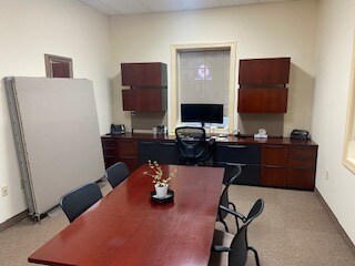More Photos Of 718 S State St, Clarks Summit Office For Lease