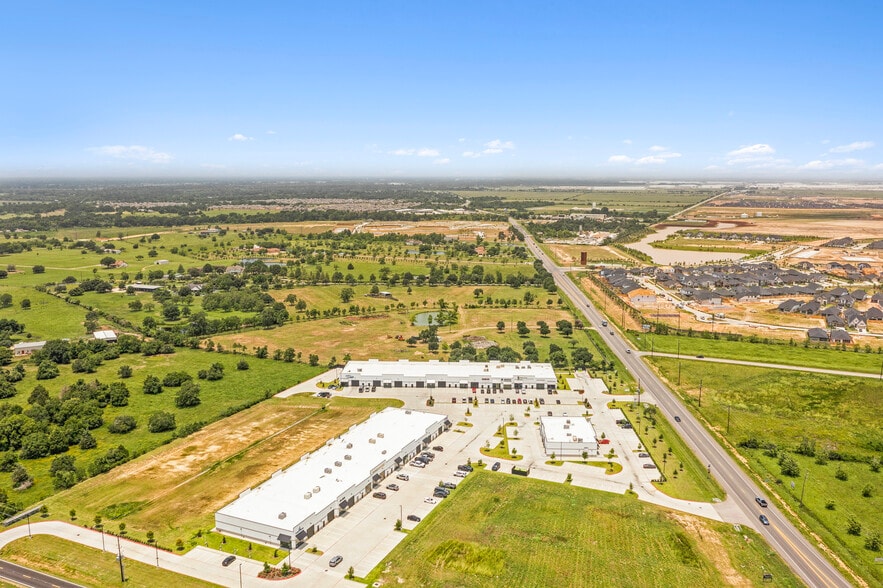 More Photos Of 6520 S FM 359 Rd, Fulshear Unknown For Lease