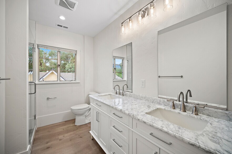 More Photos Of 1501 W Colorado Ave, Colorado Springs Storefront Retail Residential For Sale