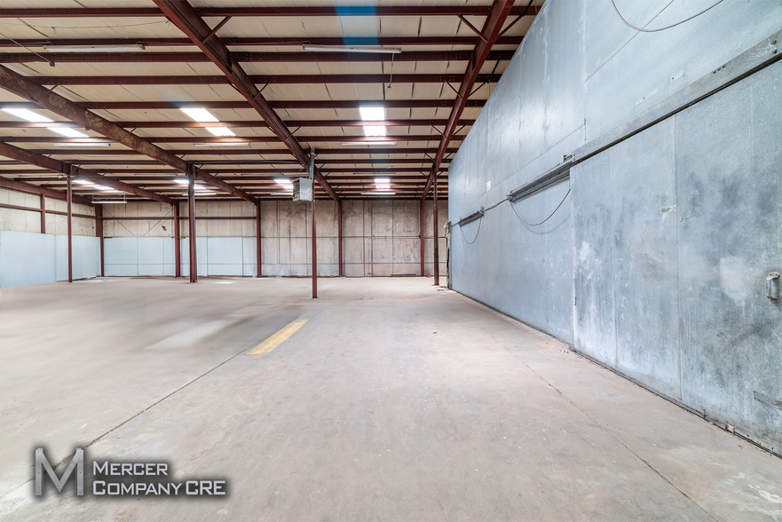 More Photos Of 30 SE 17th St, Oklahoma City Warehouse For Lease