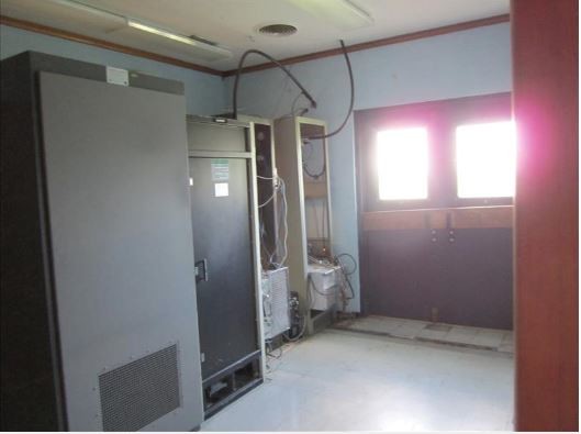 More Photos Of 32968 US Highway 63, Macon Office For Sale