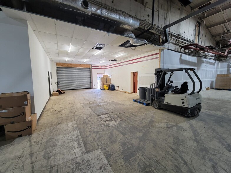 More Photos Of 926-932 Broadway, Newark Freestanding For Lease