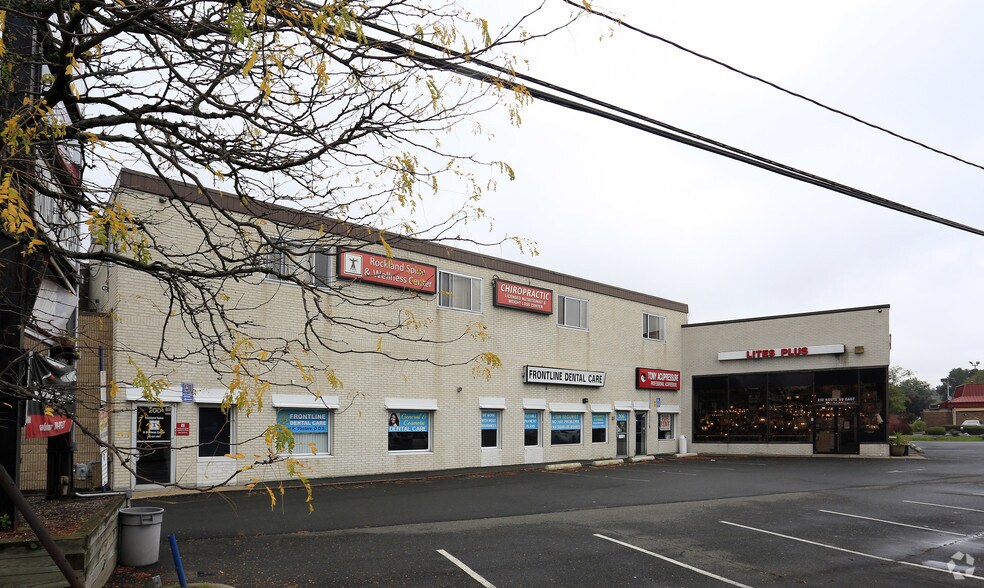More Photos Of 196-210 E Route 59, Nanuet Storefront Retail Office For Lease