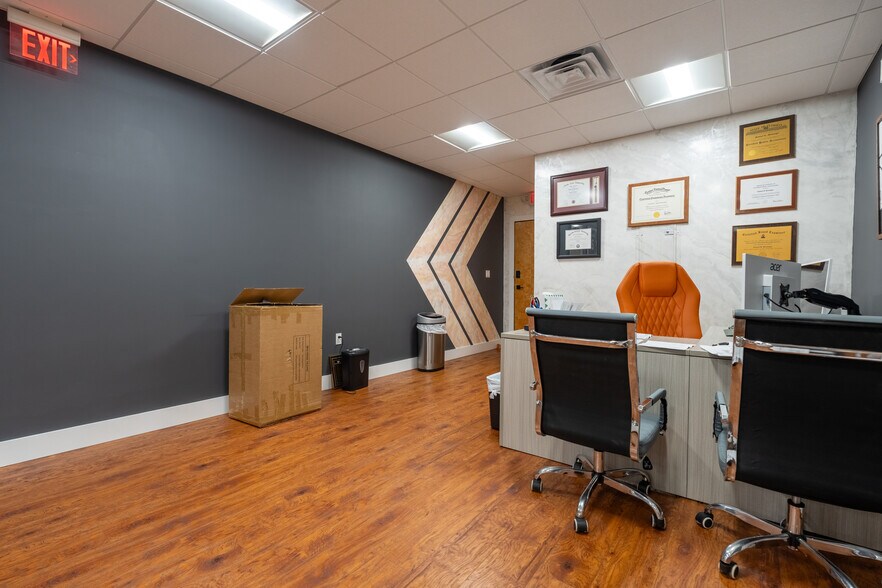 More Photos Of 1704-1726 N University Dr, Coral Springs Medical For Sale